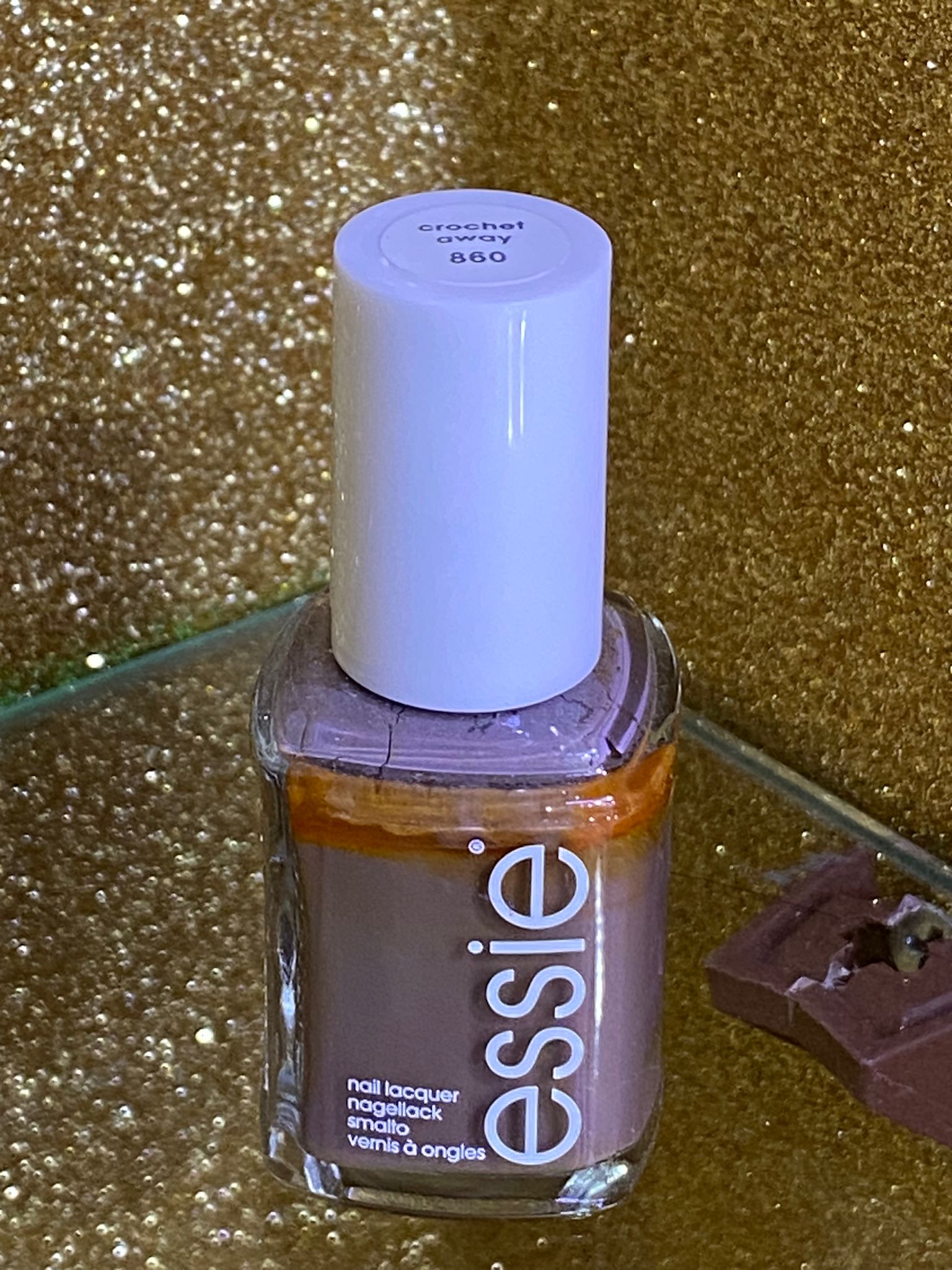 Essie Crochet Away 860 13.5 ml