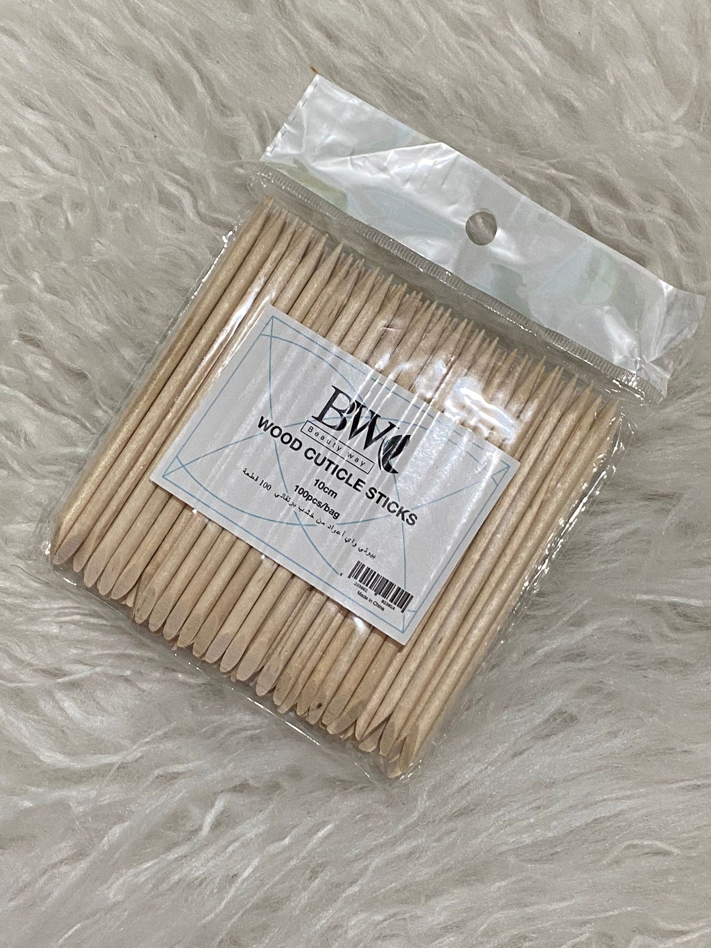 (BW)wood cuticle sticks